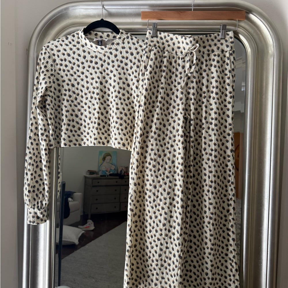 Beach Riot Black and Cream Polka Dot Lounge